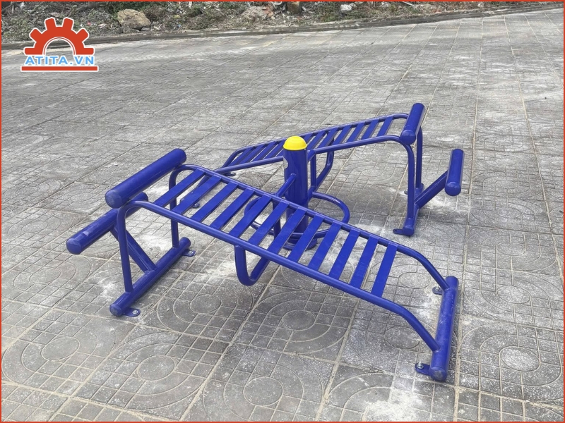 Cách lựa chọn vật liệu phù hợp cho từng loại thiết bị ngoài trời