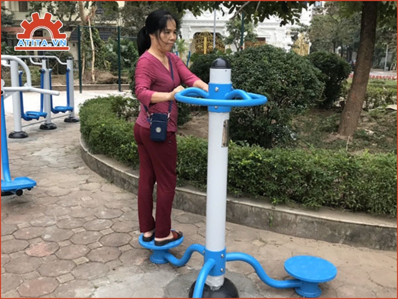 Giới thiệu về thiết bị xoay eo ngoài trời