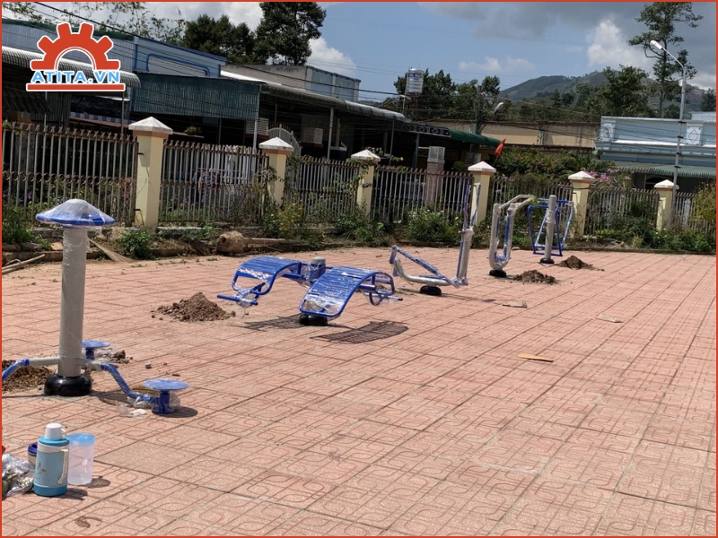 Vai trò của hoạt động tập thể ngoài trời